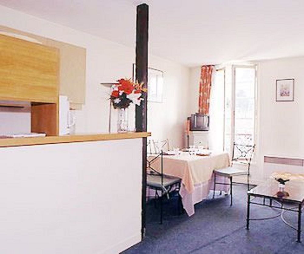 Hotel Capfun Le Saint Germain, Париж Екстериор снимка